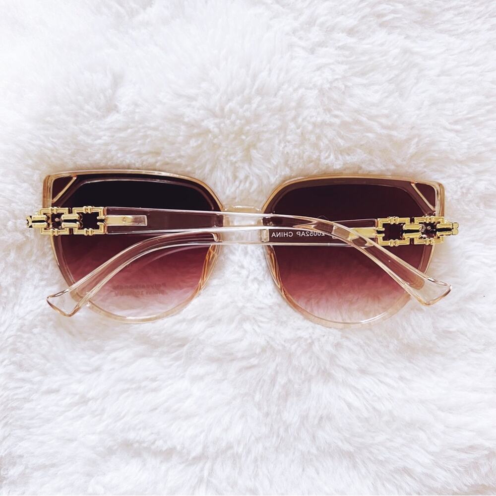 Liana Light Brown Sleek Sunglasses - Picture 11 of 11